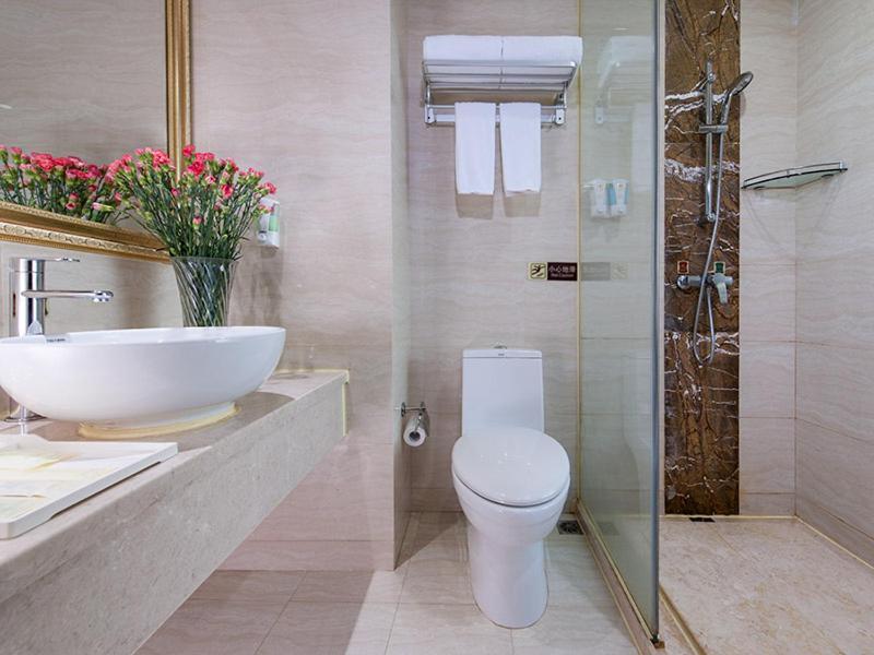 Vienna Hotel Shenzhen Pingdi Экстерьер фото